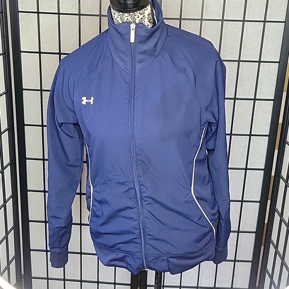 Women's UnderArmour zip up jacket